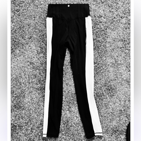 CALIA by Carrie Underwood Black Leggings with White Stripes Medium - Picture 1 of 5